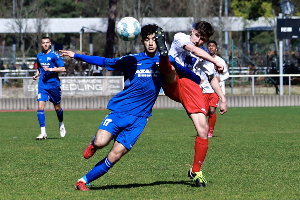 A-Junioren gegen Halle von Axel Albert