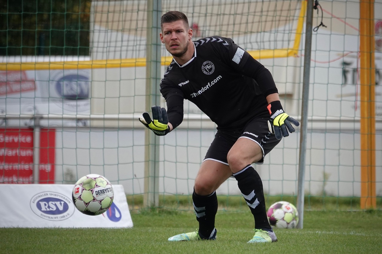 1.Herren beim RSV Eintracht